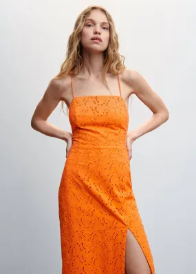 Vestito traforato spacco